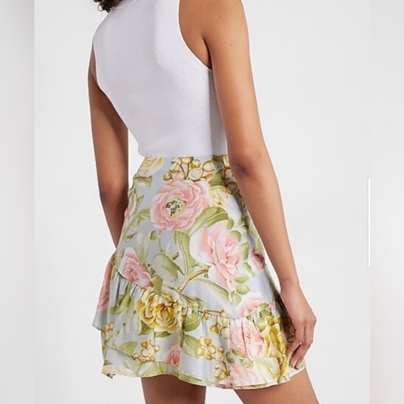 Express Asymmetrical Ruffle Floral Mini Skirt - Picture 2 of 9